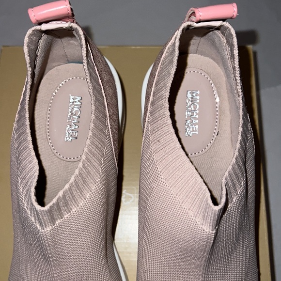 Michael Kors Mabel Stretch Knit Slip On Wedge Trainers - Picture 7 of 16